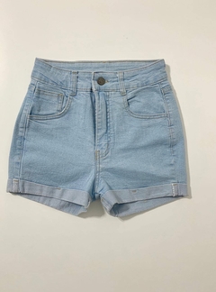 Short denim