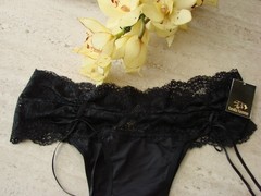 Lingerie calcinha tanga renda