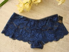 Short Saia em renda - comprar online