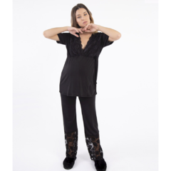 Pijama maternal de modal con detalles en puntilla. "VRIDDA" ART - 3141 en internet