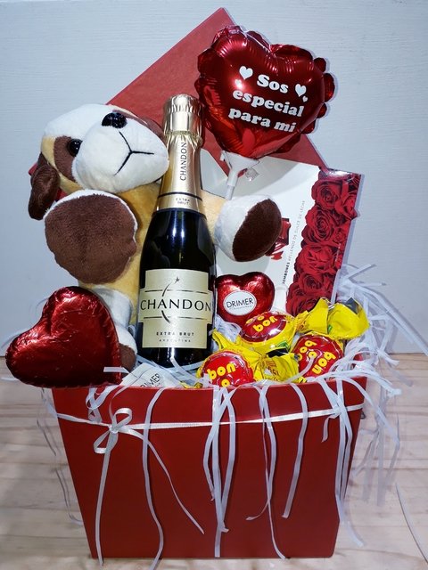 Caja Love Chandon II - Regalo Día de los Enamorados y Día de los Novios