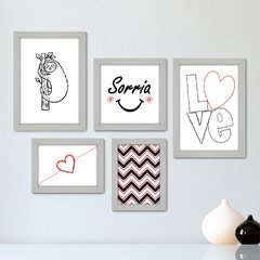 Kit Com 5 Quadros Decorativos - Frase Sorria Love - 001kq01 - comprar online