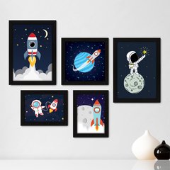 Kit Com 5 Quadros Decorativos - Espaço - Astronauta - Nave - Infantil - Baby - Bebê - 317kq01