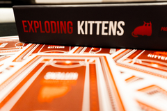 Exploding Kittens: Proibidão - comprar online