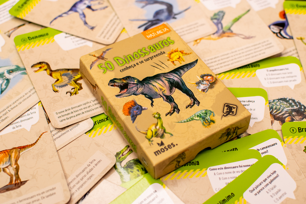 Jogo de Cartas 50 Dinossauros - Blanc Toys - Felicidade em brinquedos