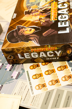 Pandemic Legacy Season 0 - Caixinha Boardgames