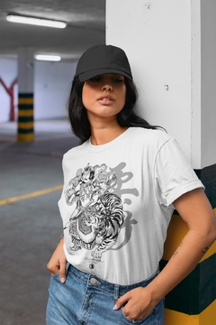 Camiseta Feminina Samurai