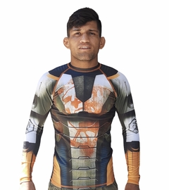 RASH GUARD R1 na internet