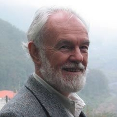 OS SENTIDOS DO MUNDO - Textos essenciais - David Harvey - comprar online