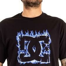 REMERA DC MC BLUE FLAME (NEG) - comprar online