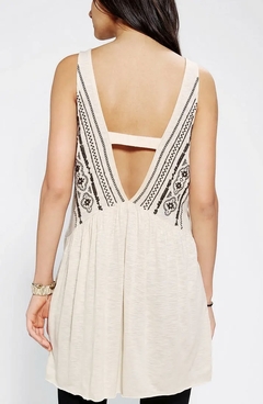 MUSCULOSA URBAN OUTFITTERS - comprar online