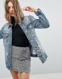 CAMPERA STRADIVARIUS DENIM en internet