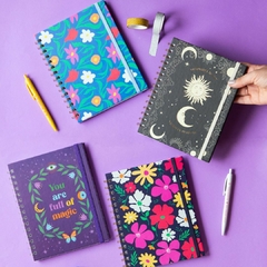 Cuadernos A5 tapa dura Joy - comprar online