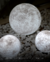 Luminária de Chão Esfera Lua Moon Ø23cm Para Áreas Internas e Externas.