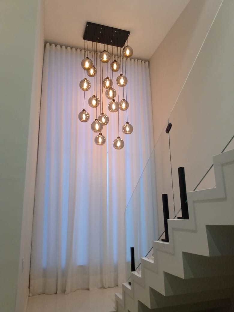 Lustre Pendente Sarvah 21 Globos Espelhado (Importado) Para Casas Pé  Direito Duplo e Alto.