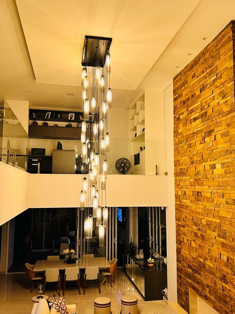 Lustre Pendente Moderno Dunáh 30 Tubos Para Casas Pé Direito Duplo e Alto  Sala de Jantar