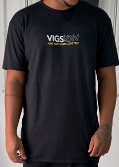 CAMISETA VIGS REVERSE - PRETA na internet