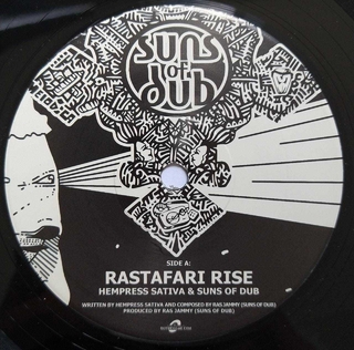 7" Hempress Sativa & The Suns Of Dub - Rastafari Rise / Rasta Rise Steppa Version [NM]