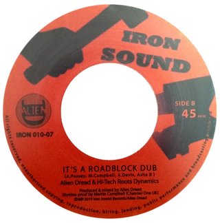 7" Peter Lewis & Hi Tech Roots Dynamics/Alien Dread - It's A Roadblock/It's A Roadblock Dub [NM]