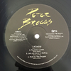 LP Peter Broggs - Rastafari Liveth [M] na internet