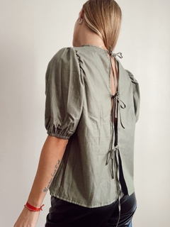 Blusa con espalda atada - colores en internet