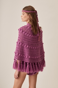 Ushuaia Crochet Poncho - comprar online
