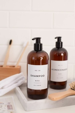 Set de dispenser de Shampoo y Acondicionador: - comprar online