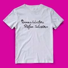 Camiseta Irmãos Salvatore (The vampire diaries) - Tlaco Store, A Loja do Fã de Verdade!