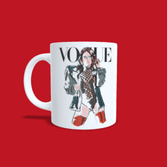 Caneca Vogue Dulce María