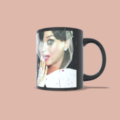 Caneca Someone call the doctor (Katy Perry) - comprar online