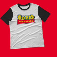 Camiseta Odeio ser adulto (Toy Story) na internet