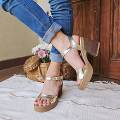 sandalias oro nina