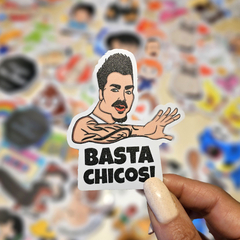 Sticker Basta Chicos!