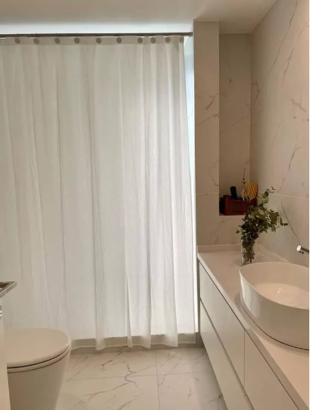 Lotes de cortinas para baño ignífugas M1- Cortinas de baño en liquidación