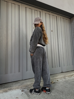 JOGGER SNOW FRIZADO - Maria Antonieta Boutique