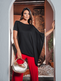 blusa-feminina-preta-elegante