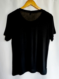 camiseta-feminina-preta