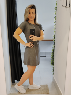 vestido-basico-cinza-verao