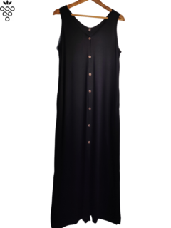 vestido longo preto regata