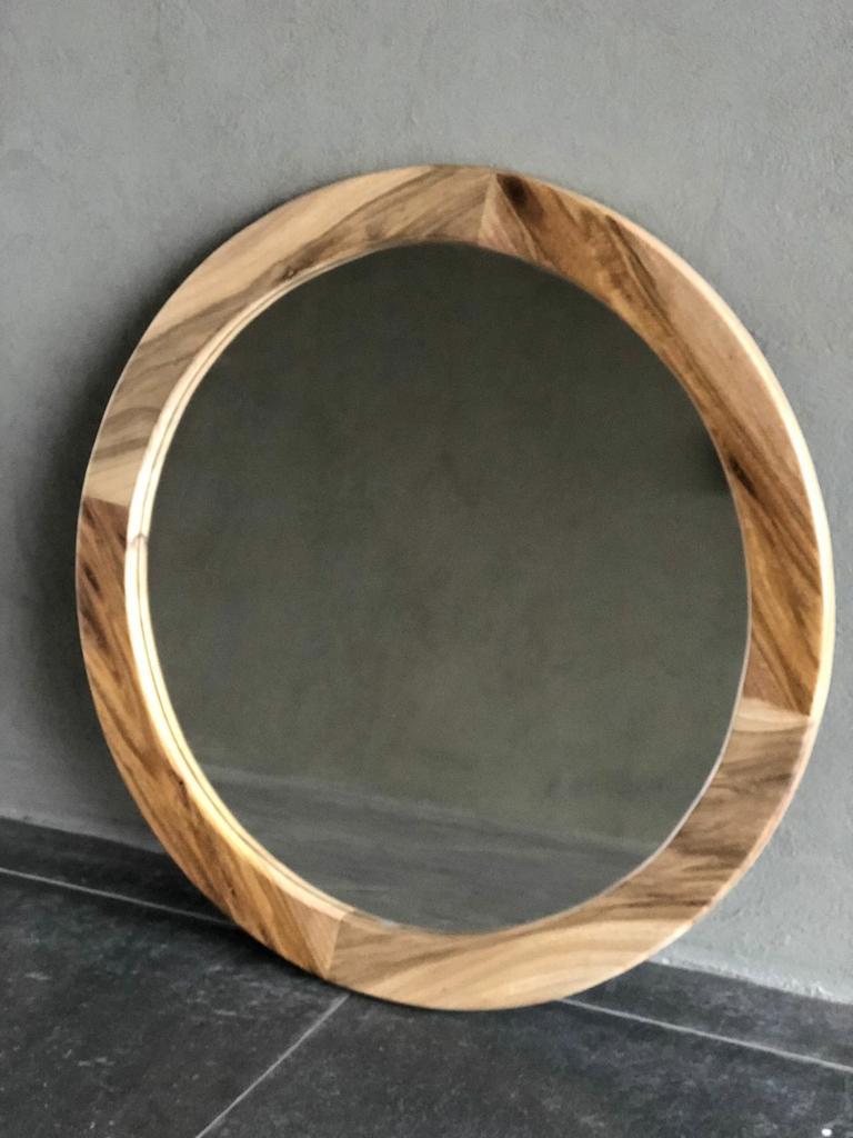 Espejo redondo de madera Petiribí - Cod. M54