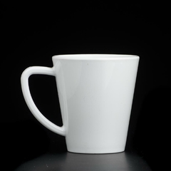 Taza cónica blanca caja x 12 unidades (no incluye cuchara) - comprar online