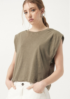 REMERA SHOULDER PLAIN