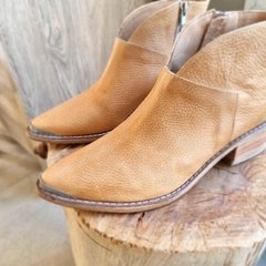 BOTAS MIA BRANDY CAMEL