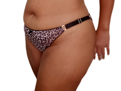 Calcinha String Plus Size Onça