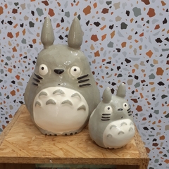 Totoro de cerámica grande - Del Origen al Original