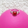 ANILLO PIEDRA ROJA FANTASIA BAÑO BLANCO R12