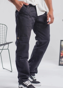 Pantalón Mom Cargo Black - comprar online