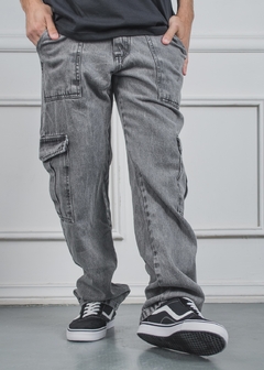 Jean Mom Cargo Grey - comprar online