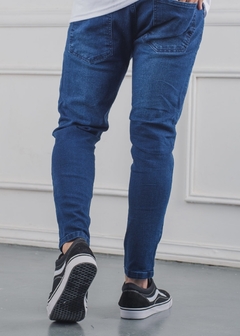 Jean Slim Fit Bari Blue en internet