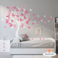 Modelo AI07 - Árbol blanco con mariposas fucsia y blanco con nombre. - comprar online